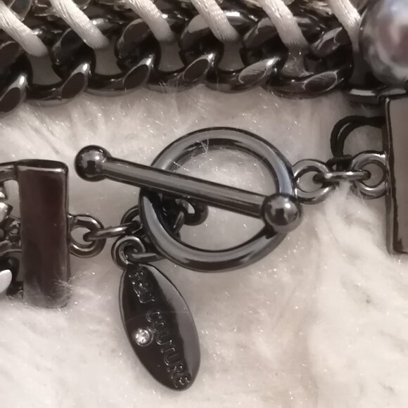 Romeo & Juliet Couture Bracelet - Picture 7 of 8